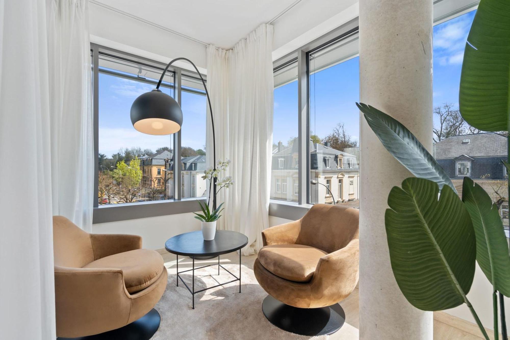 Elegant 2br With Balcony In Heart Of * Luxemburg